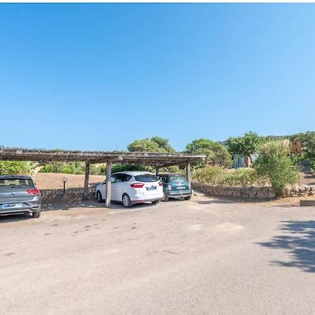 Villetta Gabri, Palau Bagian luar foto
