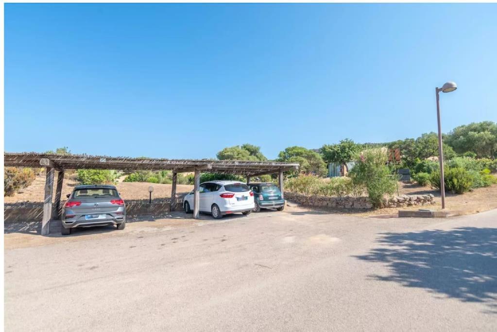 Villetta Gabri, Palau Bagian luar foto